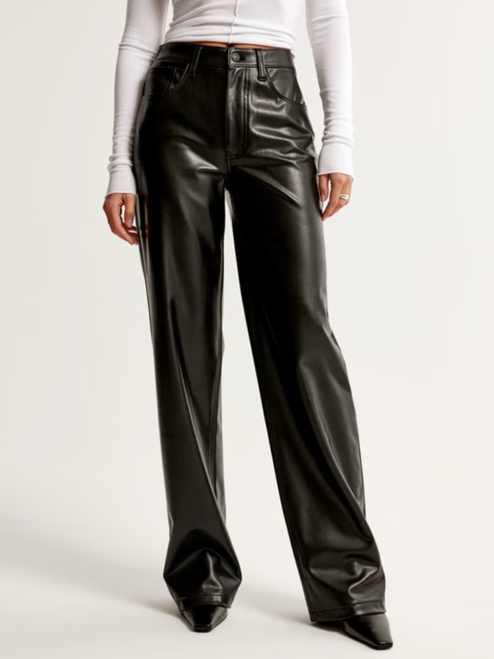 A&F Curve Love Vegan Leather High Rise Loose Pant
